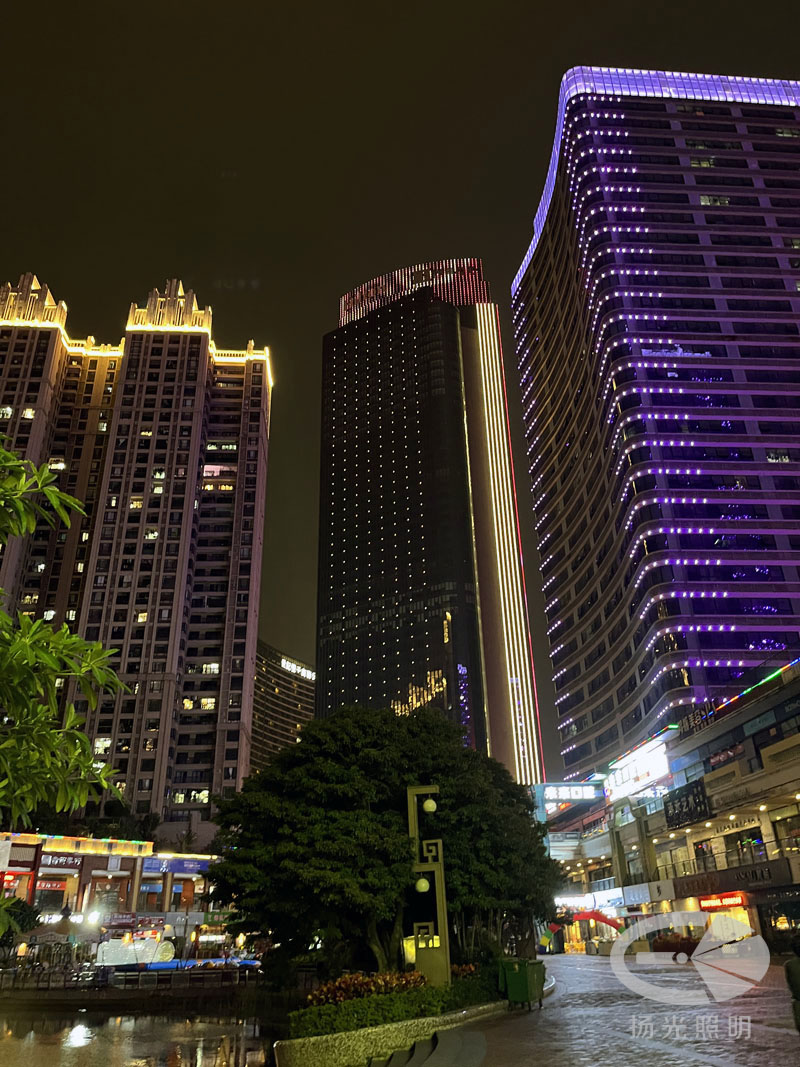 东莞希尔顿酒店泛（fàn）光照明工程（chéng）实景图
